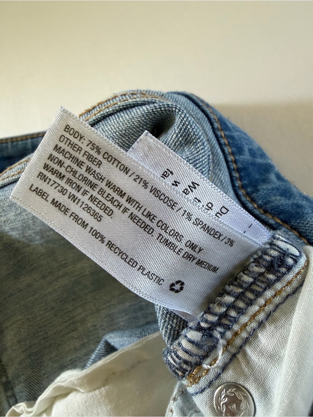 Classic Blue Women’s high rise slim straight Jeans: size 14 - Picture 4 of 5